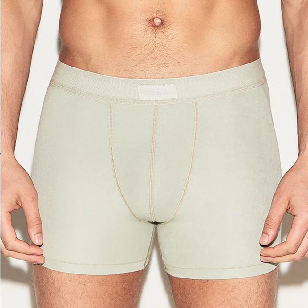 SKIMS Men's Beige Boxer Briefs